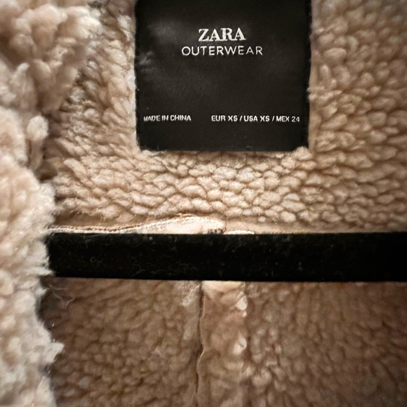 Zara jacket - Picture 3 of 3